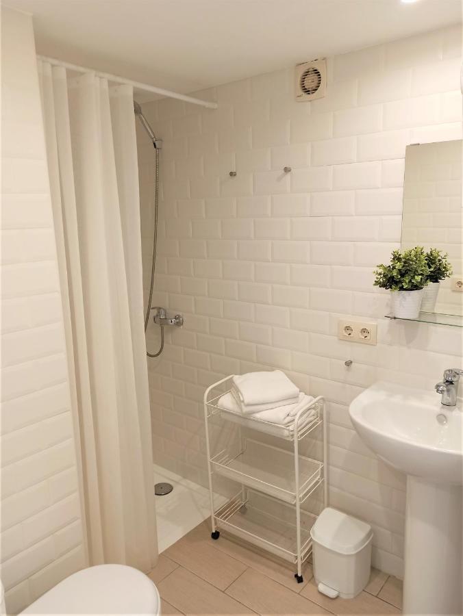 Apartaments Fonda Comerc トレリャ・デ・モングリ エクステリア 写真