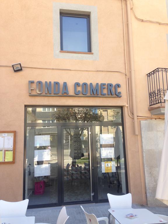 Apartaments Fonda Comerc トレリャ・デ・モングリ エクステリア 写真